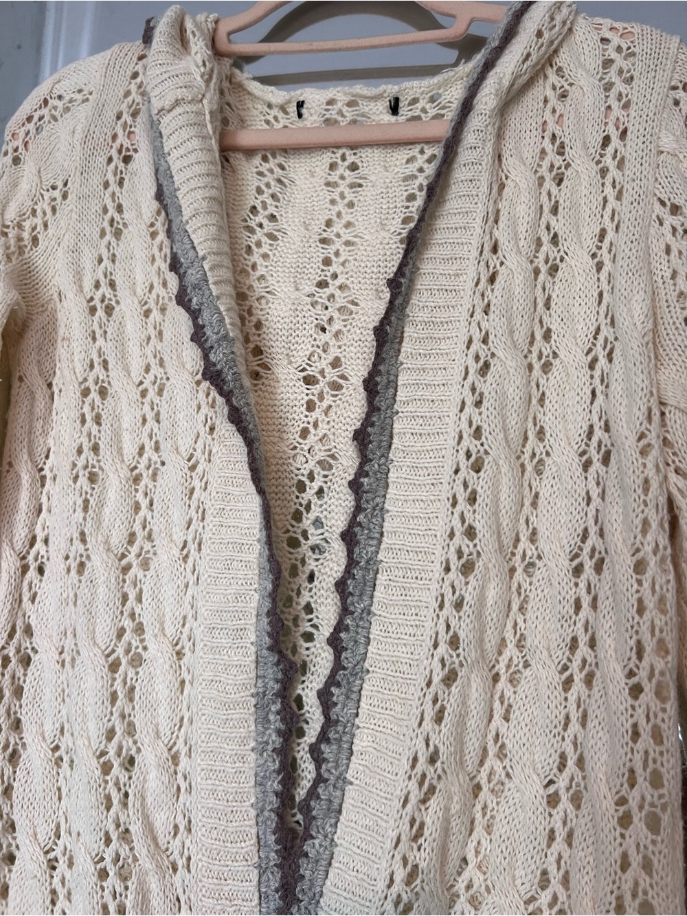 So soft & Beautiful Knit Hooded Long Cardigan Sweater Excellent Condition!! - Picture 12 of 15